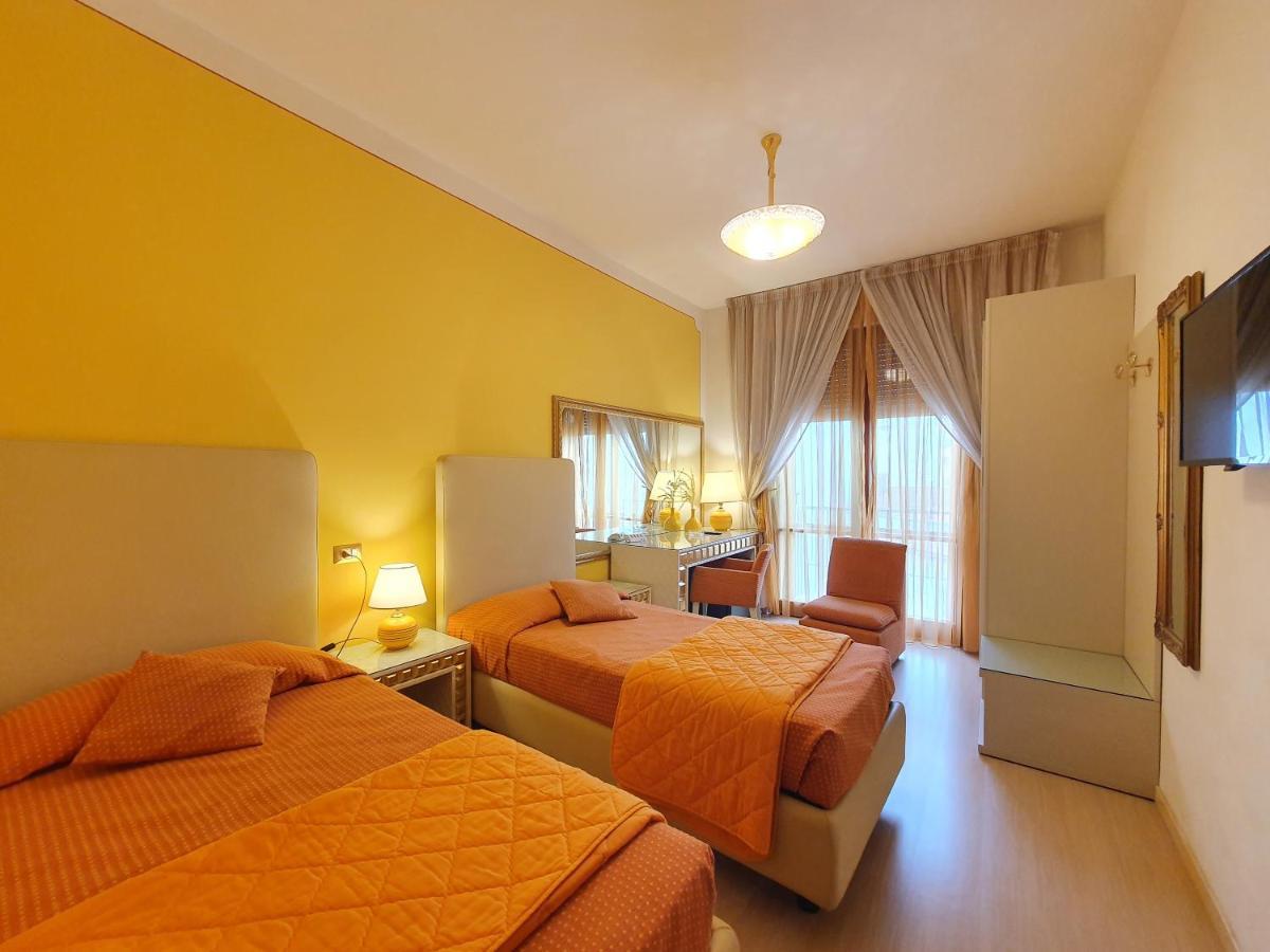 Hotel Continentale Ареццо Екстер'єр фото